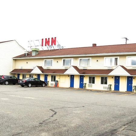 Budget Host Airport Inn Уотервилл Экстерьер фото